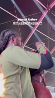 Young Thug 你就把重心放在培养下一代吧 蛇爸爸拍新一代蛇小子们的演出