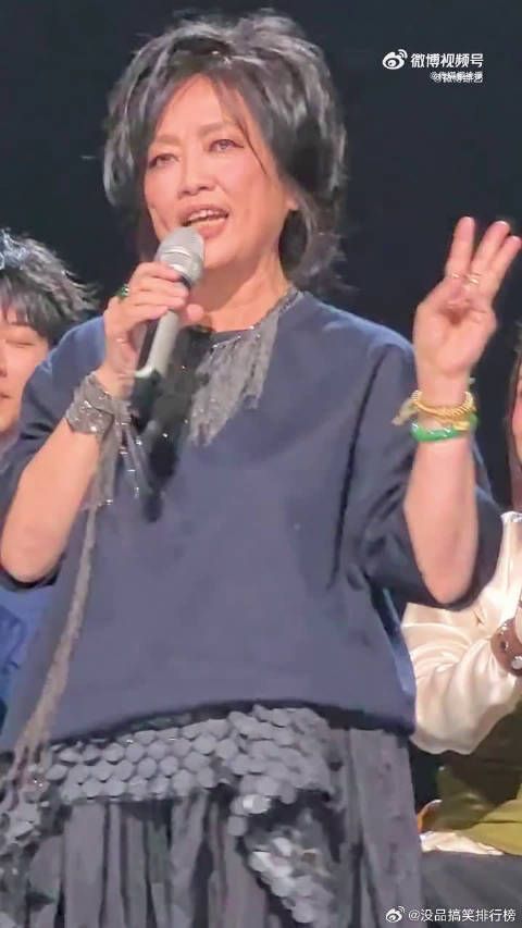 七旬歌手齐豫挑战直播舞台