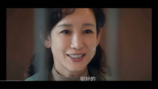 米兰坐牢花彩香探视，楚嘉禾香港遇封潇潇