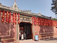 成都人气最旺的几座寺庙：闹市禅林，千年香火续佛缘
