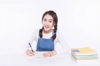 已婚男人真正忘不掉的女人，恰恰是这种不主动也不纠缠的女人