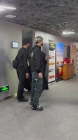 王菲现身谢霆锋演唱会获表白，张柏芝被指落败