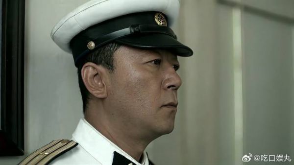 江德福被贬下乡种地，安杰铁心要嫁给他，江德福高兴坏