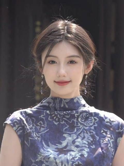 这个妹子真漂亮，我本来计划长这样 dy:是李小明同学啊
