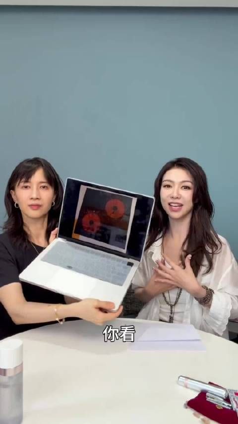 全场接连摆手表示不理解，唯独薛凯琪兴致高涨，好奇发问为什么，反差感拉满