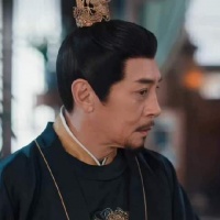 老宅燃起烈焰，谁见了不心头一颤？