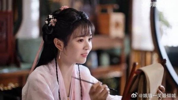 六少主胃疼叫太医看病，不料被李薇误解要成寡妇乐开怀