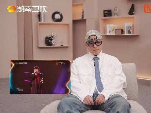Jony J复刻胡彦斌舞台犀利点评引爆笑