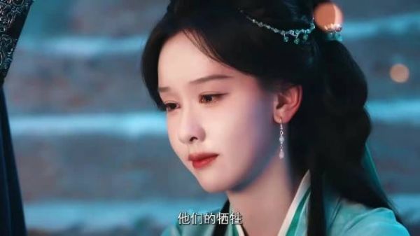 周翊然直播代入角色告白陈都灵，谢燕来深情台词引共鸣