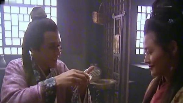 王干娘锁门促西门庆表白潘金莲