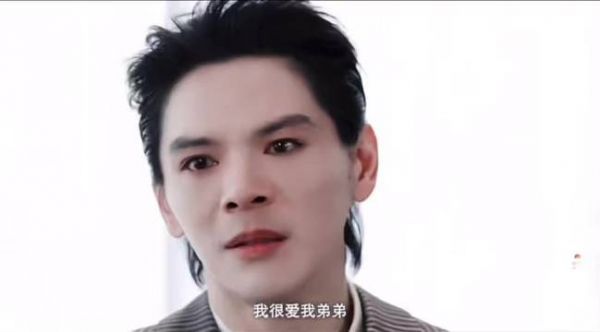 向佐哽咽谈弟：被偏爱者的愧疚与兄弟情深
