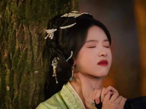 卸下翩翩君子的伪装，内里是藏不住的疯批属性 大结局谢艳芳的疯批感太强了！