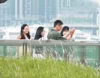 杨茜尧忙社交、罗子溢狂赶场：明星夫妻育儿现场太真实