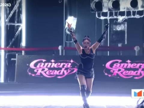 CAMERAREADY这个一镜到底开场真神了，完全女团味儿