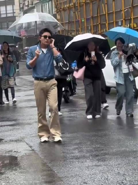 贾乃亮坦言转行直播因演员天赋不足
