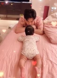 陈赫首晒与小女儿互动日常，甜喊女儿小东东小家伙肉嘟嘟超可爱