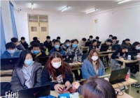 心有猛虎,细嗅蔷薇——北大青鸟佳音校区的师生日常