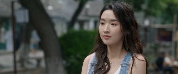 向郅军决定把拆迁款分成四份,他们夫妻俩留一份,给三个女儿一人一份