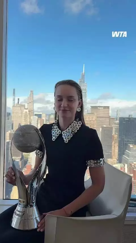 新球后 谁刷到不得被美娜这盛世美颜迷倒