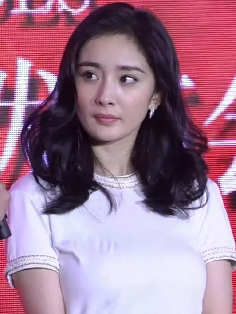 杨幂不愧是内娱顶流