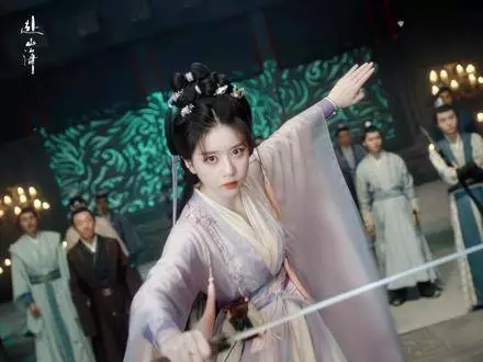 奔赴山海之旅，我方野王与瑶妹默契无间，配合堪称教科书级别！