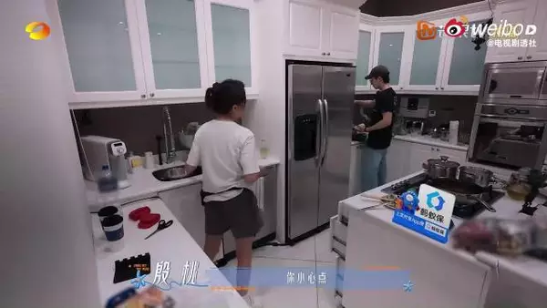 花少8适合慢充旅行的人，慢慢逛慢慢唠为旅途充电