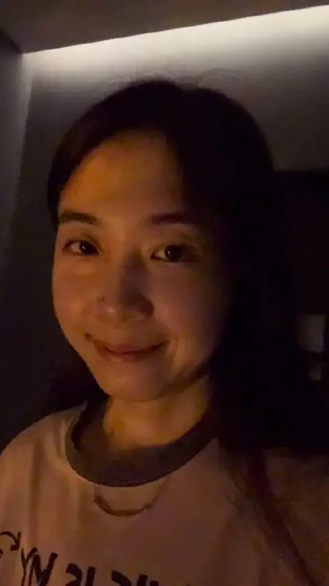 就算全世界都不喜欢我，也没关系呀，我喜欢我自己就够啦