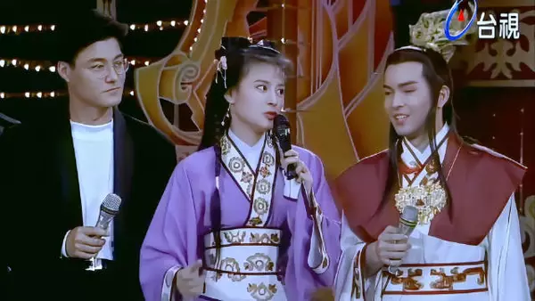 情剑山河女主黎燕珊和铁猴子女主王静莹谈演戏趣事！