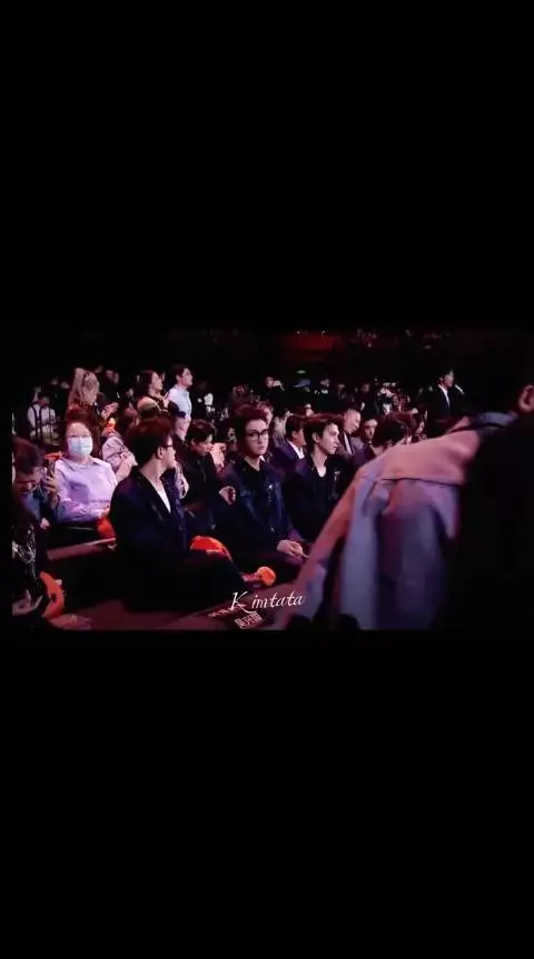 红了好啊,导播镜头追着跑