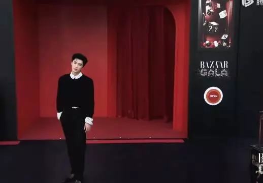 陈哲远这几步路走的很有腔调哦