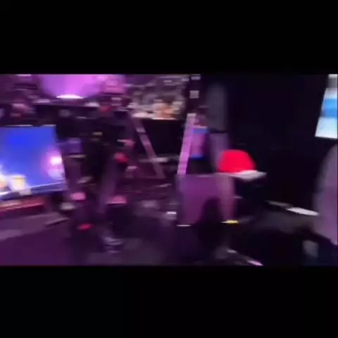 快快乐乐的刘宇宁来喽 大家中秋快乐
