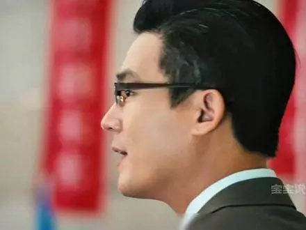 登船一刻，便成了随波逐流、无人托底的浮萍！ 欧豪