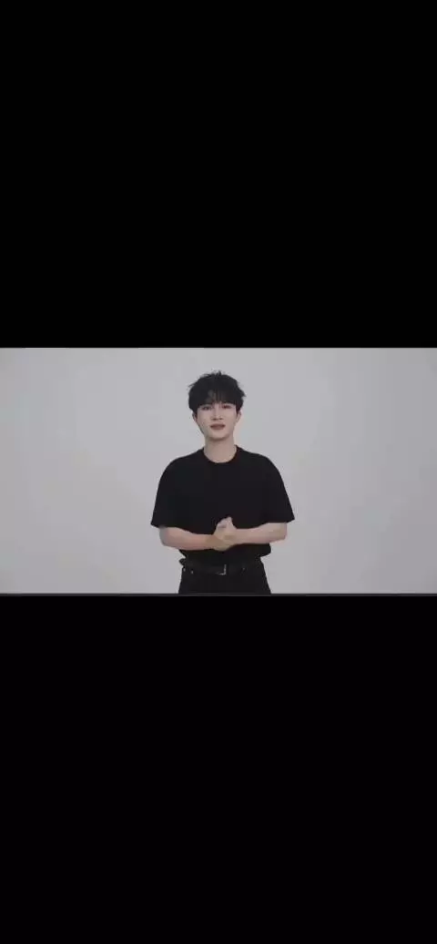 贺生视频来叻 深深生日快乐