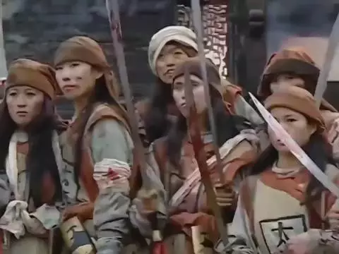 犹如草芥,又灿若星河!