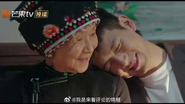 谢之遥回家秒变粘人宝宝，撒娇被阿奶投喂橘子，嘴角疯狂上扬