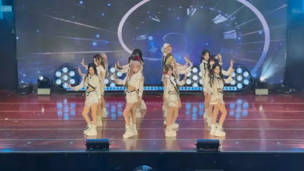 《拾光信笺》TEAM E十周年特别公演第一场 …