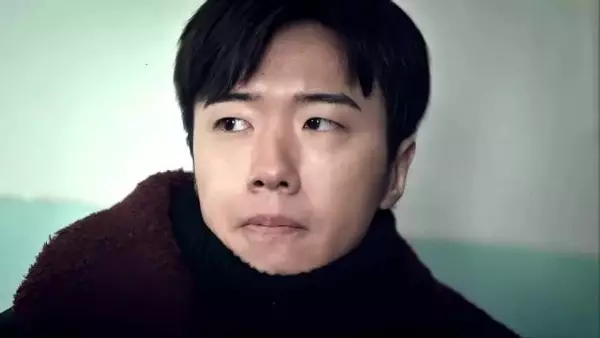 冷脸狠人x患病白月光