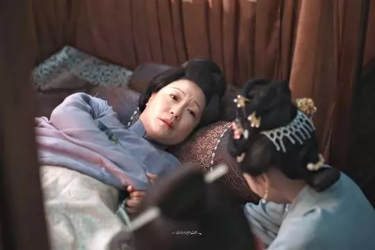 秦舜华一生困守内宅，离世后家人才知其名