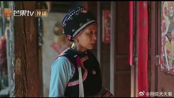 儿子劳改回来，母亲看见心疼不止，嚎啕大哭