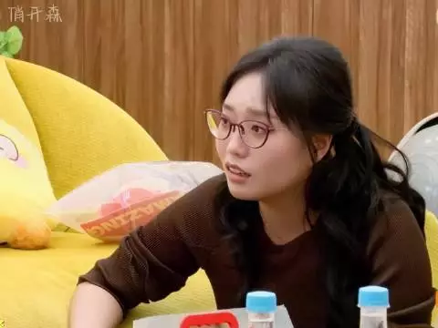 幸好学校拦了一下，不然又多了个黑历史