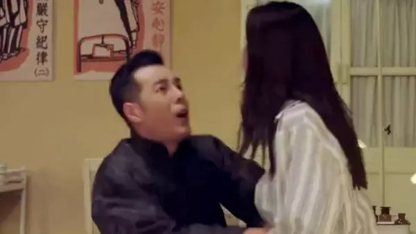 女子为蒙冤丈夫，不惜牺牲自身清白救人，事后却意外怀孕， 芝麻胡同＂