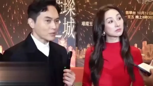 张智霖首度回应儿子休学真相！台上断弦不慌，全靠实力不拼爹