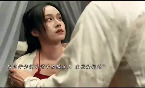 这个女人太悲剧了,找个赌鬼老公,谁都欺负她