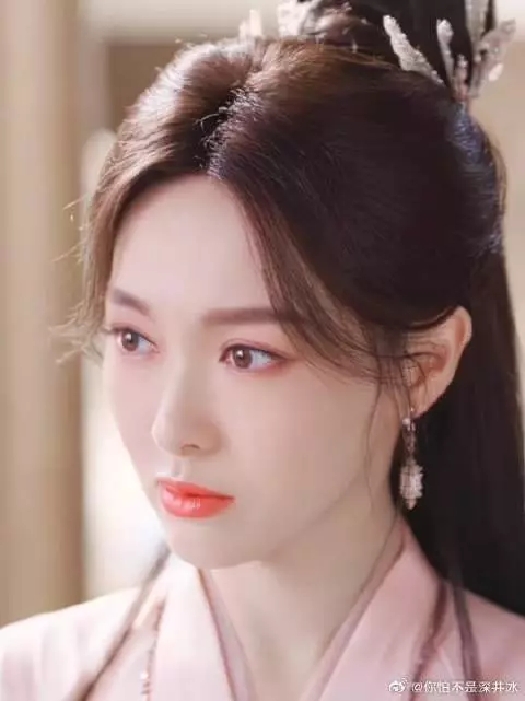 “如果一定要离开,能否先和我结婚”