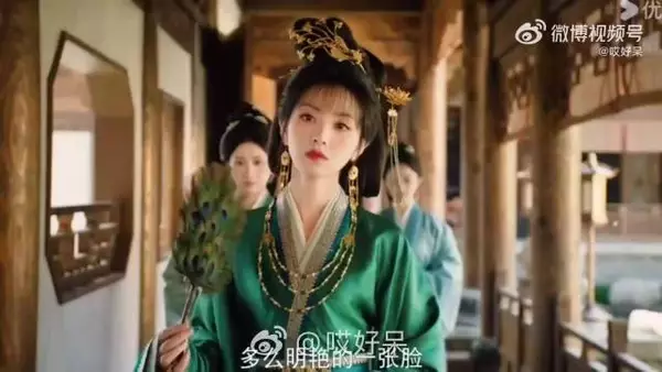 嫁金钗开播三天优酷热度破万，田曦薇一人分饰两角