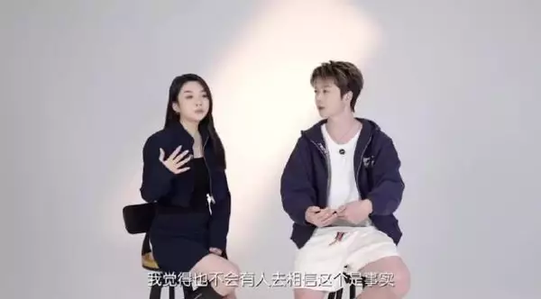 王栎鑫吴雅婷同框澄清流言，坦言仍是亲人和孩子爸妈