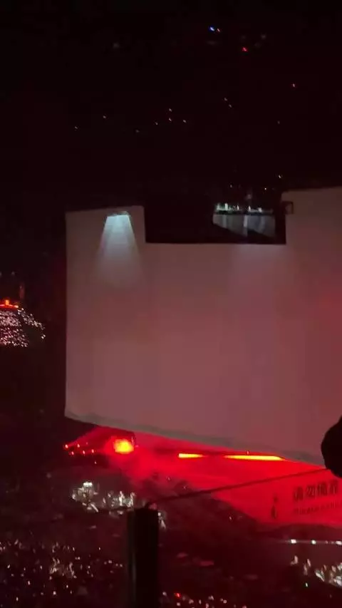 肖战演唱会没去上不要伤心，刘铮亮在小城良方等你