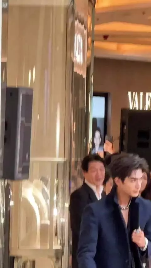 这个视频终于get到了宋威龙的颜