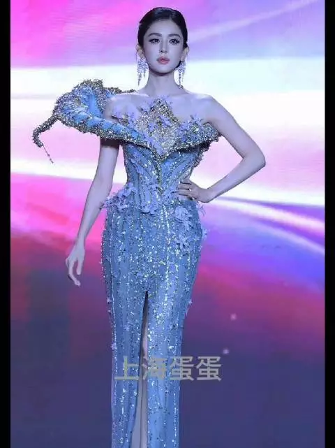 娜扎红毯造型好美 娜扎红毯 文荣奖