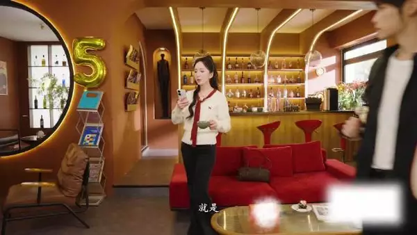 娄艺潇李治良北京咖啡馆偶遇